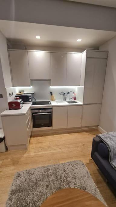 1 Bedroom Prime Location Appartamento